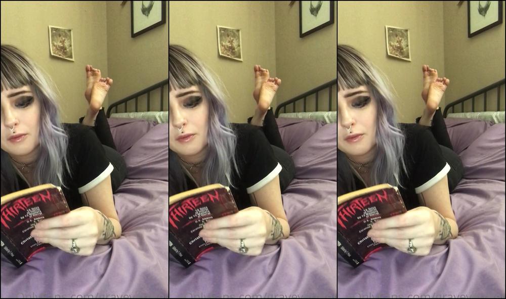 graveyardfeet-24-09-2020-954816301-i-wanted-a-little-casual-company-so-i-invited-you-over-to-hang-out-you-said-you-didn