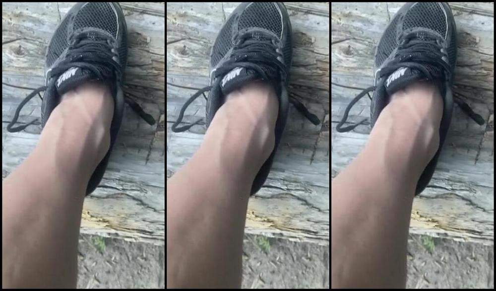 Lezlyan Nicknamed La Little Dancer Feet Onlyfans Veins Who Likes Protruding Veins They Pop Really Good When I M Hiking And Hot Watch