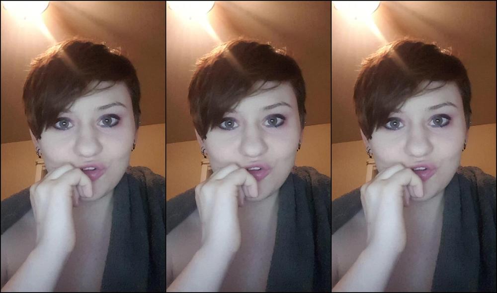 Curvyelvishgirl Slutvlog Loads Of Cum Day