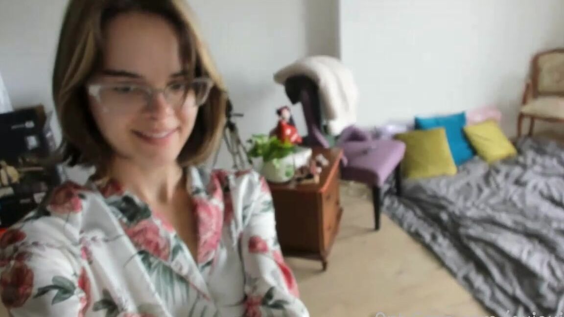 ouiouilux-01-09-2020-813081179-stream-started-at-09-01-2020-01-02-pm-goodmorning