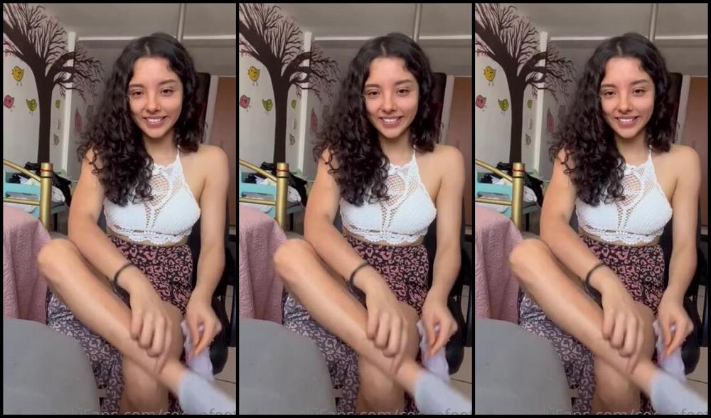 Maggiesita Aka Cocopafeet Onlyfans Axilas Pies Y Piernas Combo Completo