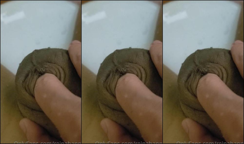 Reinahanno This Is Another Pov Of My Smol Clitty Play After Bathing Session St One Is A Short Featu