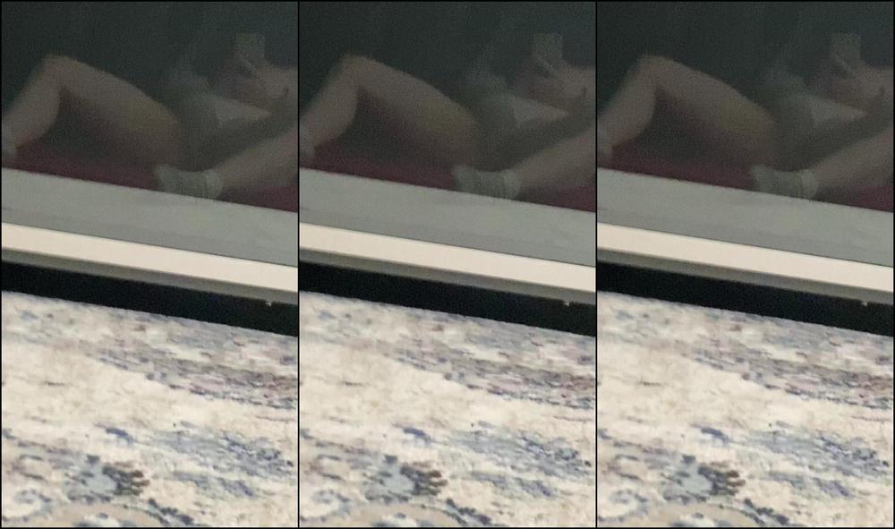 2020 04 22 253173792 Caught Myself Masturbating In The Reflection