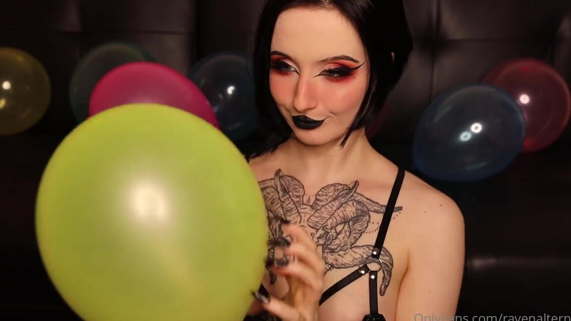 Raven Alternative Nicknamed Ravenalternative 06 07 2022 Onlyfans Video My First Ever Looner Clip I Will Admit It Was Insanely Fun To Play Around And O9X