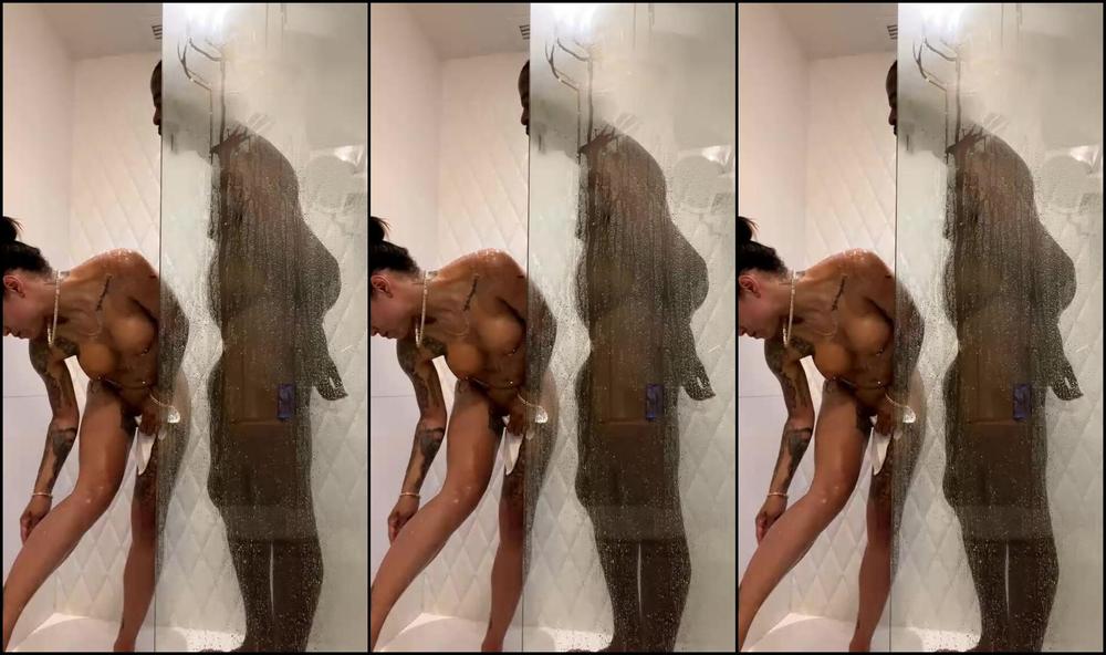 charliebhustle-18-05-2022-2459292221-stream-started-at-05-18-2022-04-20-pm-showering-before-the-webcam-porn-pool-party-