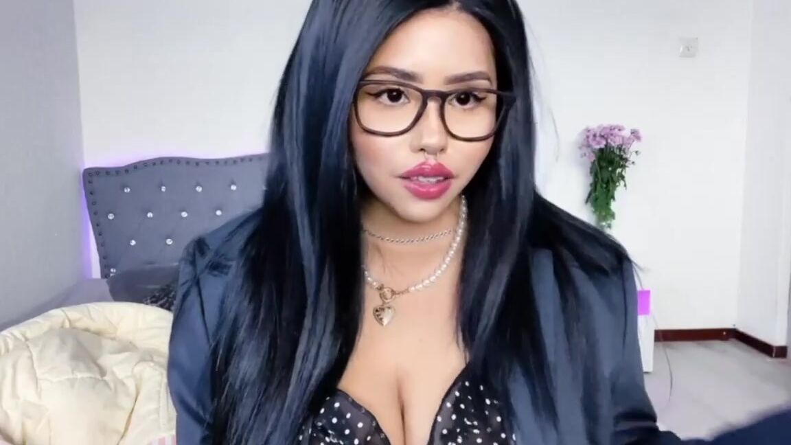 "SSSHoneyJOI" Big Tits, Big Ass, Therapy, Roleplay, Romantic, Joi, Jerk Off Instruction, Daddy, Shy, Nerdy Girl Glasses, Glasses, Brunette, Suggest SSSHoneyJOI my latin therapist wants to have sex with me JOI pornhub