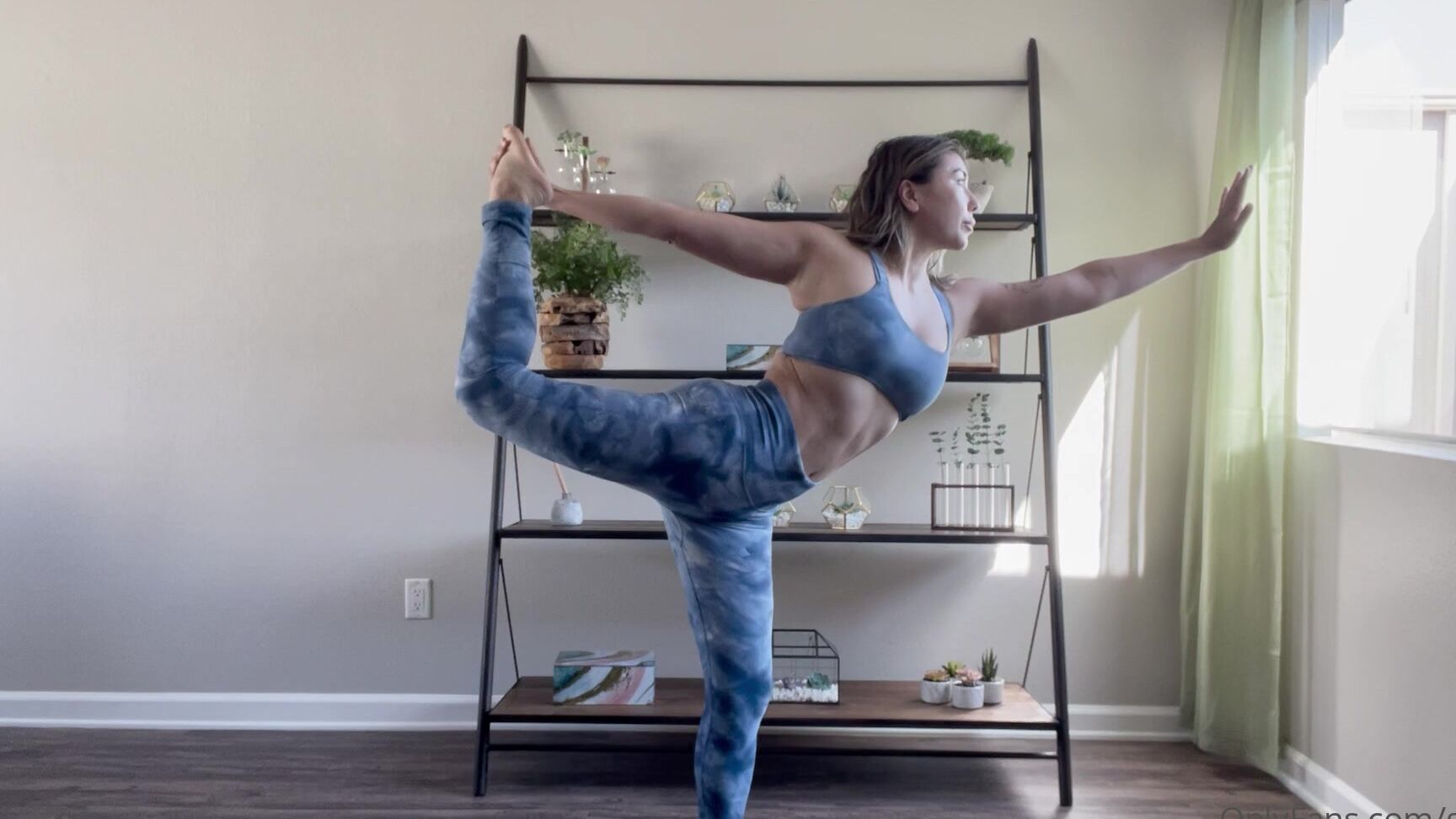 Jiaxo 2059127025 03 19 2021 Good Morning Everyone Thought I D Do Some Of My Favorite Yoga Poses For You Today Enjoy