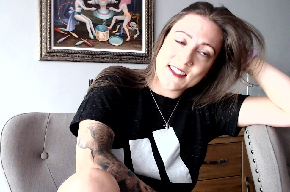 "SuzieLove212" car, car sex, fantasies, free, milf FREE Wanna Know my Fantasies manyvids