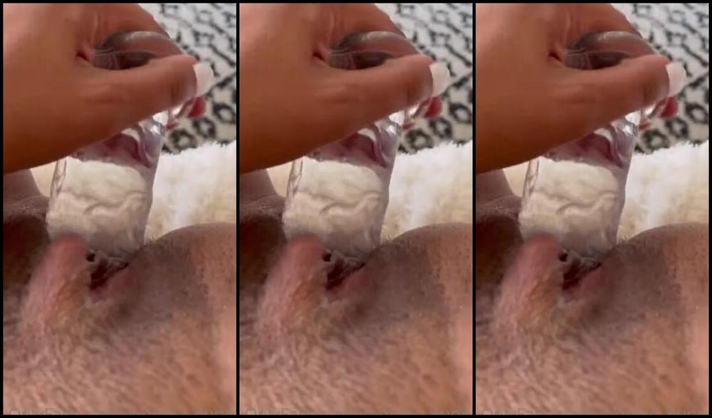 Yummie Bunnie Onlyfans Oh Look I Got A New Toy