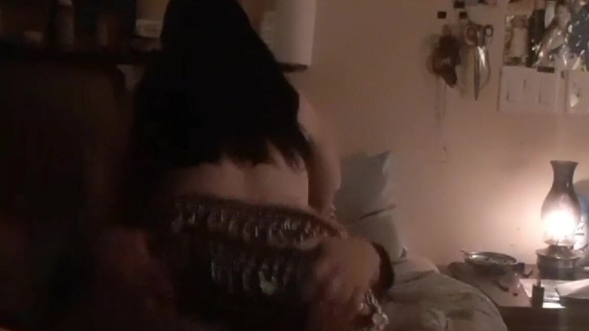 STEP DAUGHTER GETS MASSIVE CREAMPIE FROM STEPDAD_Lily flower PornHubPremium