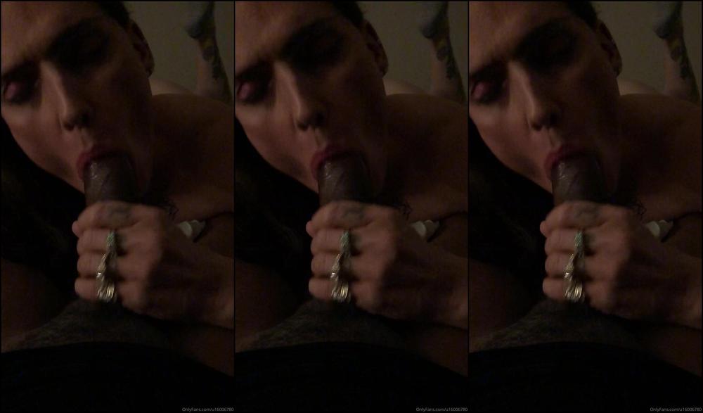 Tsnikkiedickie I Just Got Fucked Raw By A Client With A Big Ass Dick Mmmm