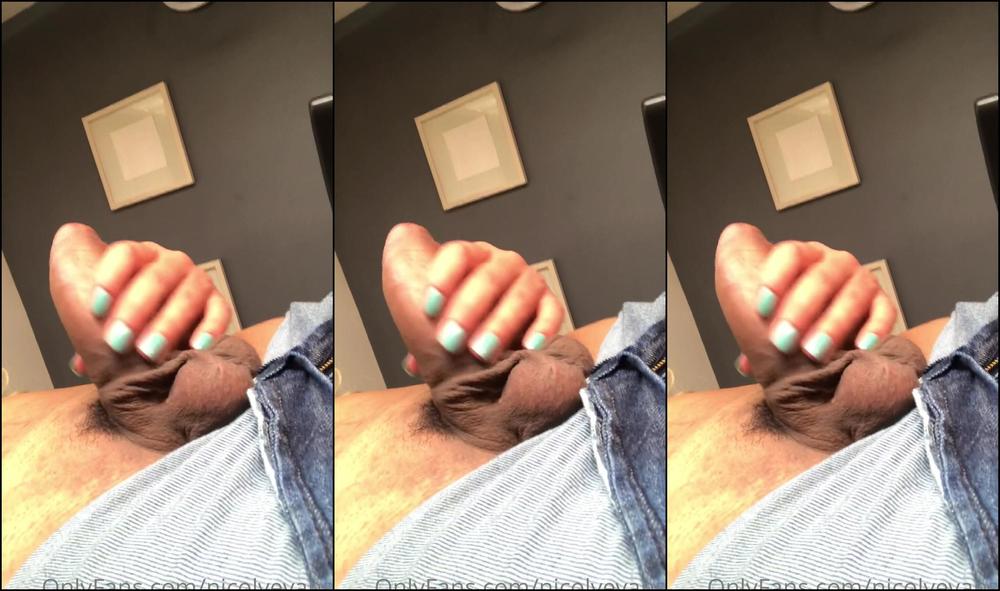 Nicolyevans I Arrived From The Street Full Of Horny Desire To Fuck An Ass