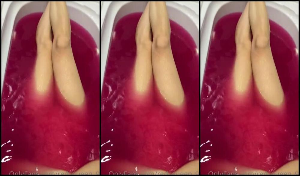 Red Queen Nicknamed Red Queen 94 Femdom 09 04 2021 Onlyfans Video Good Morning From Red Queen In The Red Bath