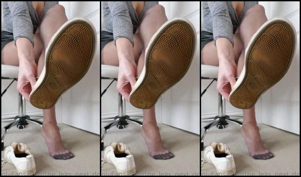 The Legs Next Door Nicknamed The Legs Next Door Onlyfans There Is Really Something For Nearly Everyone In This Video I Do Try My Best To Please Everyone