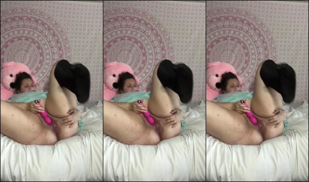 Danidezzi Maybe This Outfit Gets Me A Little Too Excited