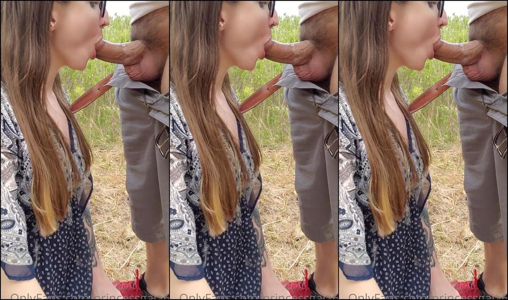 Princessgaia We Went For A Walk Outside In Our Backyard And It Made Me Crave Bobafettish S Cock In