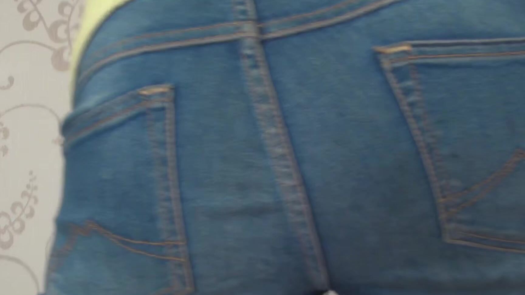 Eva Flats Trampling And Jumping