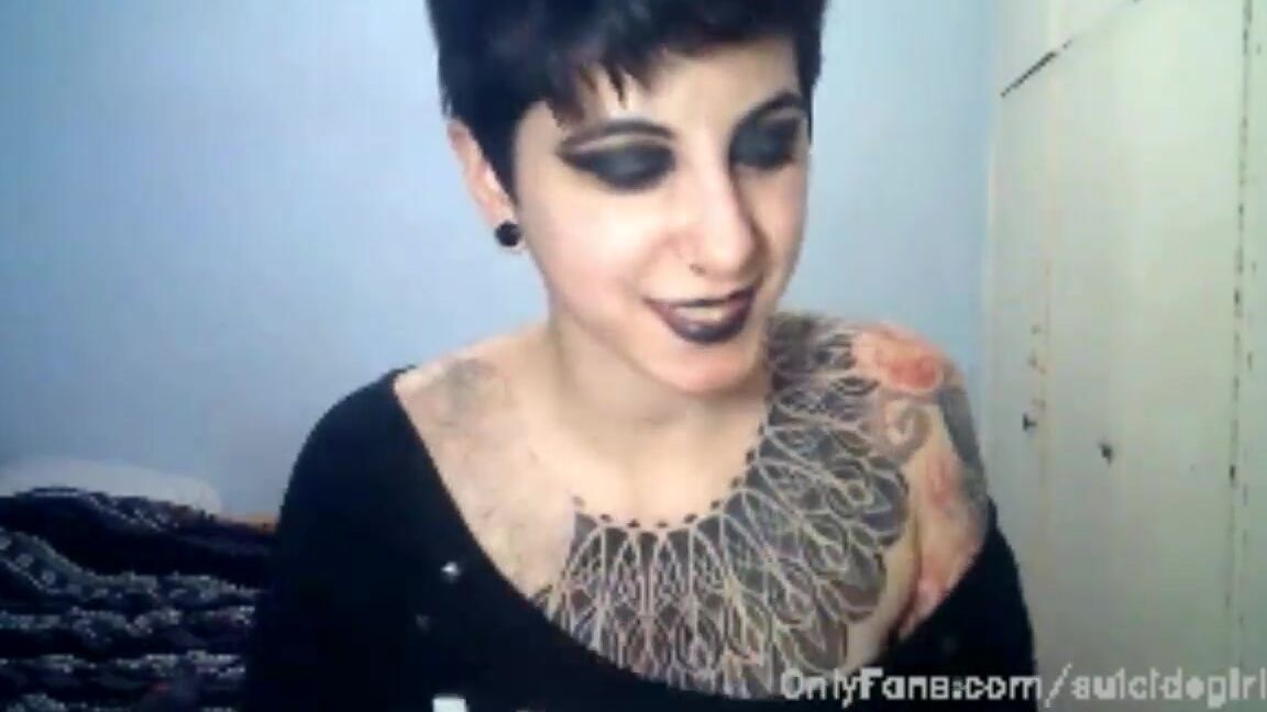 Suicidegirls Stream Started At Am Heey Babes Itsacuarian Here Thank You So Much For