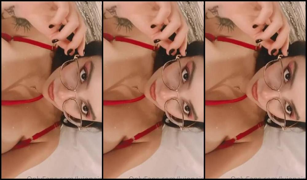 Mistress Danielita Nicknamed Lujopaisa Onlyfans Happy New Year 2022 Thank You For Your Support And For All That We Shared This Year