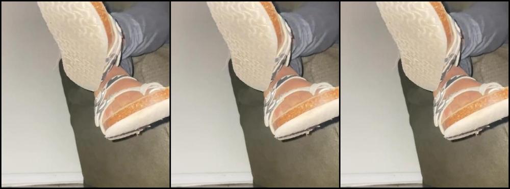 Foot Therapy Nicknamed Atlfoottherapy 04 17 2023 Onlyfans Video Sweaty Sandal Removal My Foot Bae Seen This First