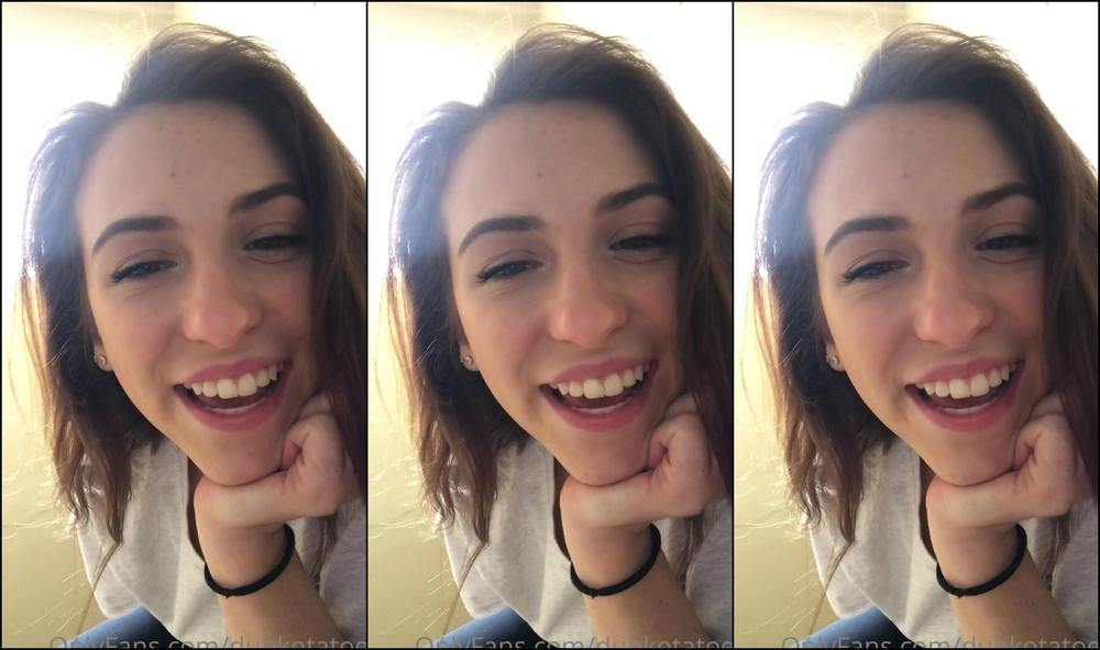 Dakotafade Trying Something Different With This High School Pov Role Play Thingie We Were At Lunch A