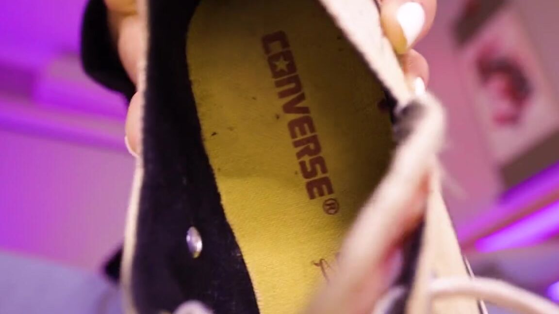 Goddess Mercy Aka Worshipgoddessmercy Onlyfans Tell Me How Much You Love The Smell And I Might Even Let You Lick Them Cleanp