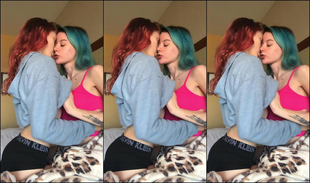 Spaceybabe G G Smoochin