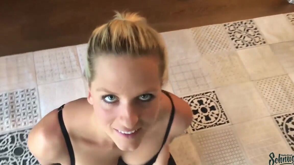 schnuggie91 fuck ninas mann es war sein handy 20 07 18 MyDirtyHobby