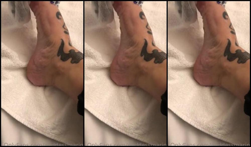 Latinamarina Onlyfans Thnk You For These Lovely Socks Pet Feet Feel So Soft Omggg Amazing Selfcare