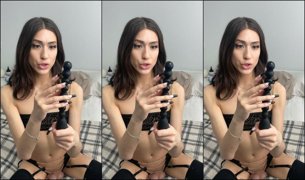 Uyuna Do You Like When I M Cute And Candid Watch Me Experiment With This Brand New Toy I Got