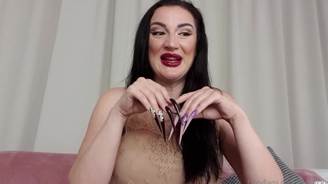 Kinkydomina Onlyfans Femaleleadrelationship Matriarchy Cuckoldressdiaries Covidisolation A Little Life Update To Catc Ro