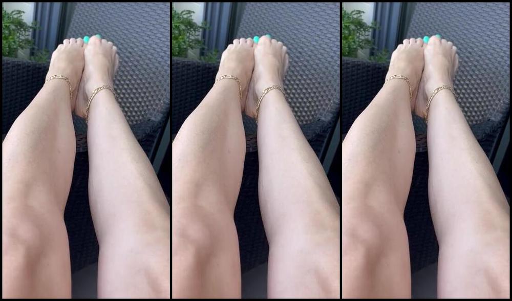 Simply Milena Nicknamed Simplymilena Onlyfans Don T Mind The Traffic