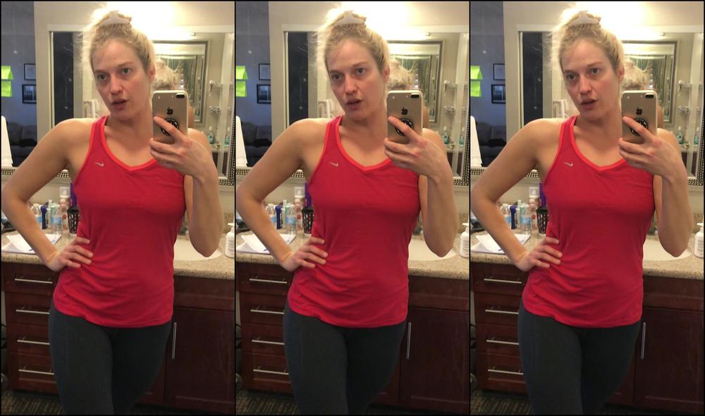 "Paula1817" fitness, milf, sfw, socks, sweat fetish, workout/gym Post workout sweaty gym outfit manyvids