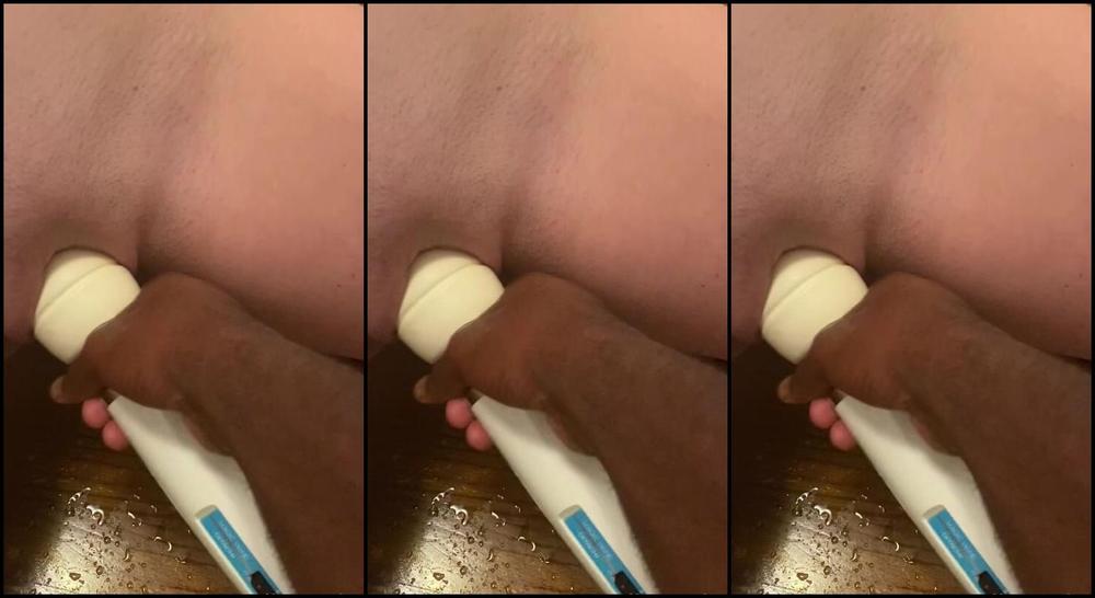 Riley Reign Leave Me A Tip If You Love Squirters