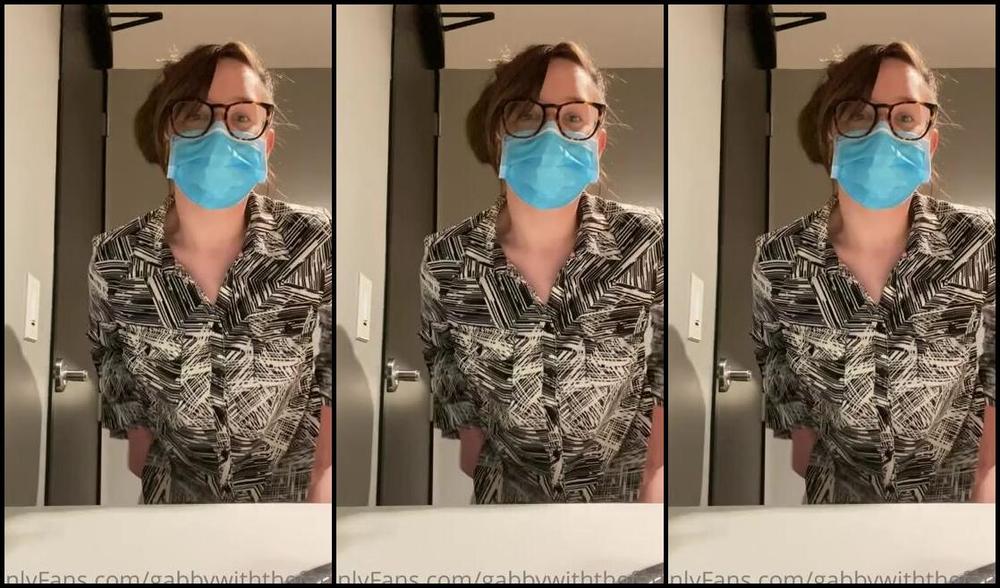 Goddess Gabrielle Nicknamed Dommiemommyy Onlyfans Can You Tell Im Super Horny At Work And Excited For This Weekend Vz