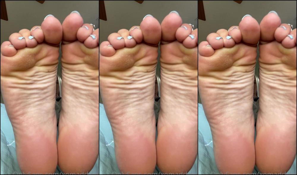 Xomaddykxo You Seem To Always Be On Your Pathetic Little Knees For Me Not A Surprise