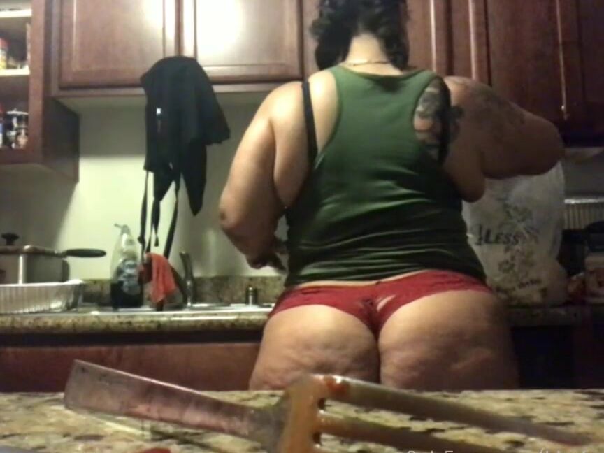 Bunzyy 790711512 08 28 2020 Stream Started At 08282020 1001 Pm Cooking Chicken With Bunz