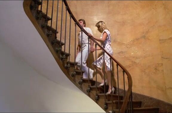 "Mix" Classic L'éducatrice Neledia Films