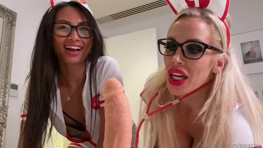 Peachy Tara Rebeccamoreuk