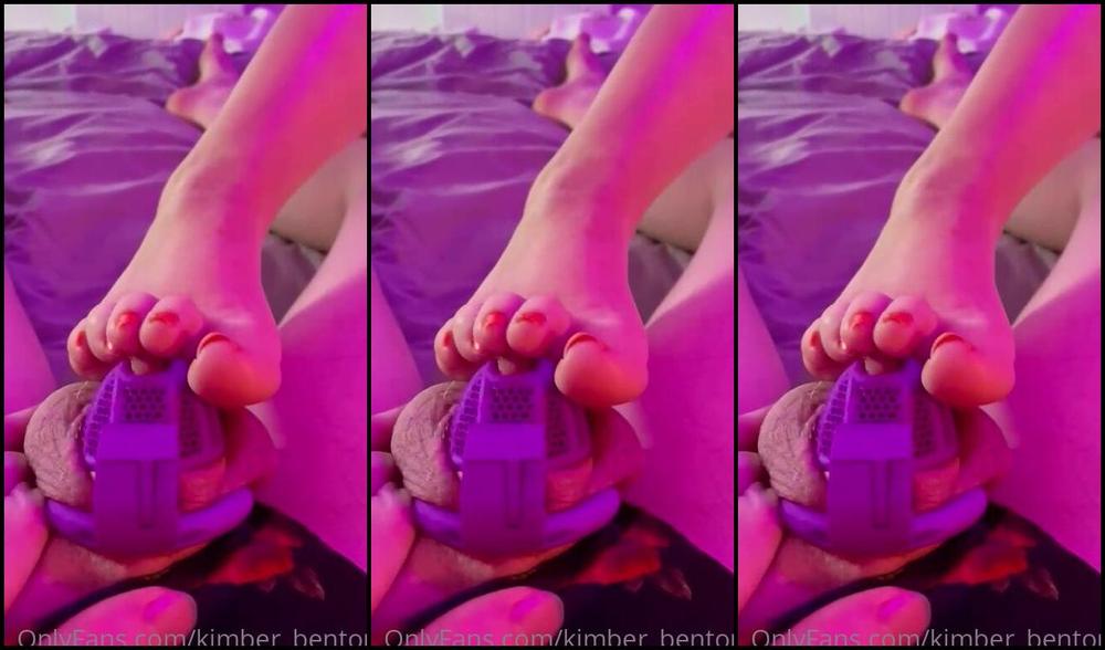 Kimber Benton A New Naughty Clip With Jessicadee Teasing Her Chastity Cage With My Little Feet And To