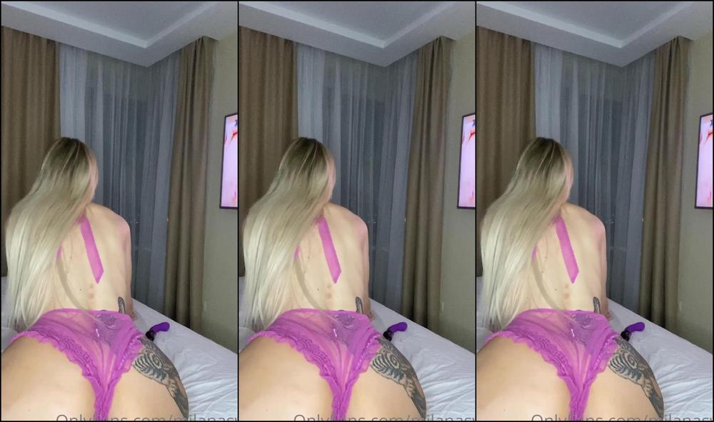 wild-cherrygirl-16-10-2020-1086857717