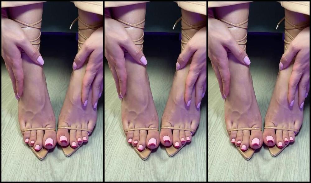 Goddessjessyxxlvip Nicknamed Goddessjessyxxl 05 12 2025 Onlyfans Video I Love This Heels And With My Pink Nails It Looks Amazing What You Think Babe