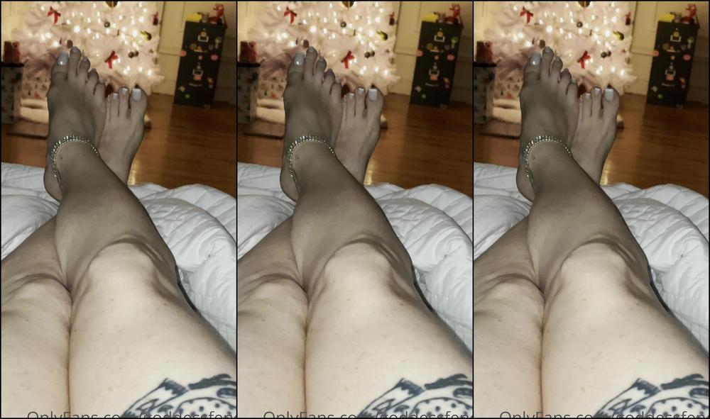 Goddessfendi 1504392258 12 23 2020 Good Morning And Happy Holidays My Loves