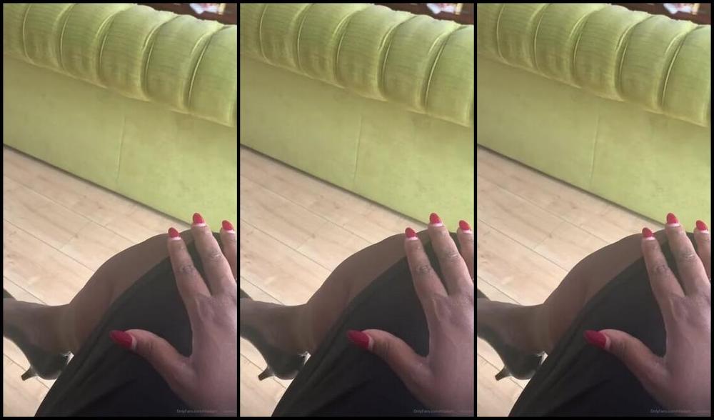 Madam Caramel Onlyfans Slapped Like S Bitch Boi He Knows The Living Room Must Be Always Ready For Me It Was A Mess