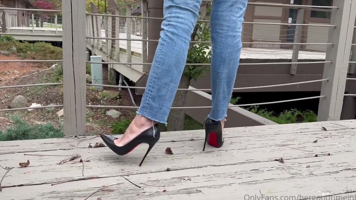 Hergoodtimeinheels Nicknamed Hergoodtimeinheels Onlyfans Video 1792 2A9