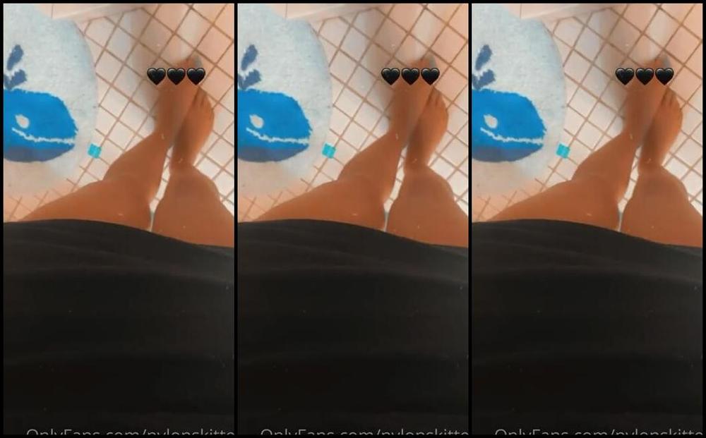 Nylonskitten Nicknamed Nylonskitten 05 02 2021 Onlyfans Video Last Night Before My Bath And A Little Bit Of Showing You My Nylons In