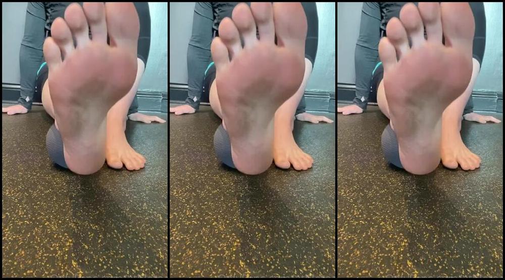 Athletoes Nicknamed Athletoes Onlyfans Found A New Rolling Toy