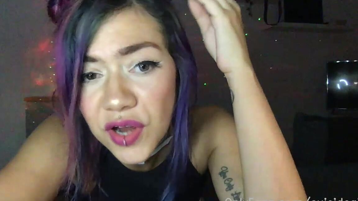 Suicidegirls Stream Started At Pm Gorgeous Itsdafne Has A New Photoset Brave N