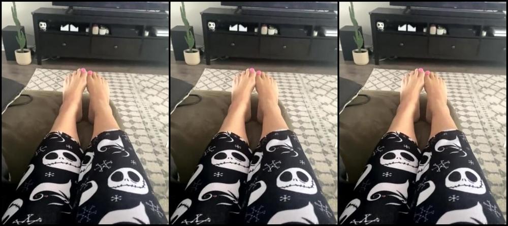 Sarah Bbw Fantasy Toes Aka Comefollowsarah Onlyfans Stream Started At 02142022 0557 Pm