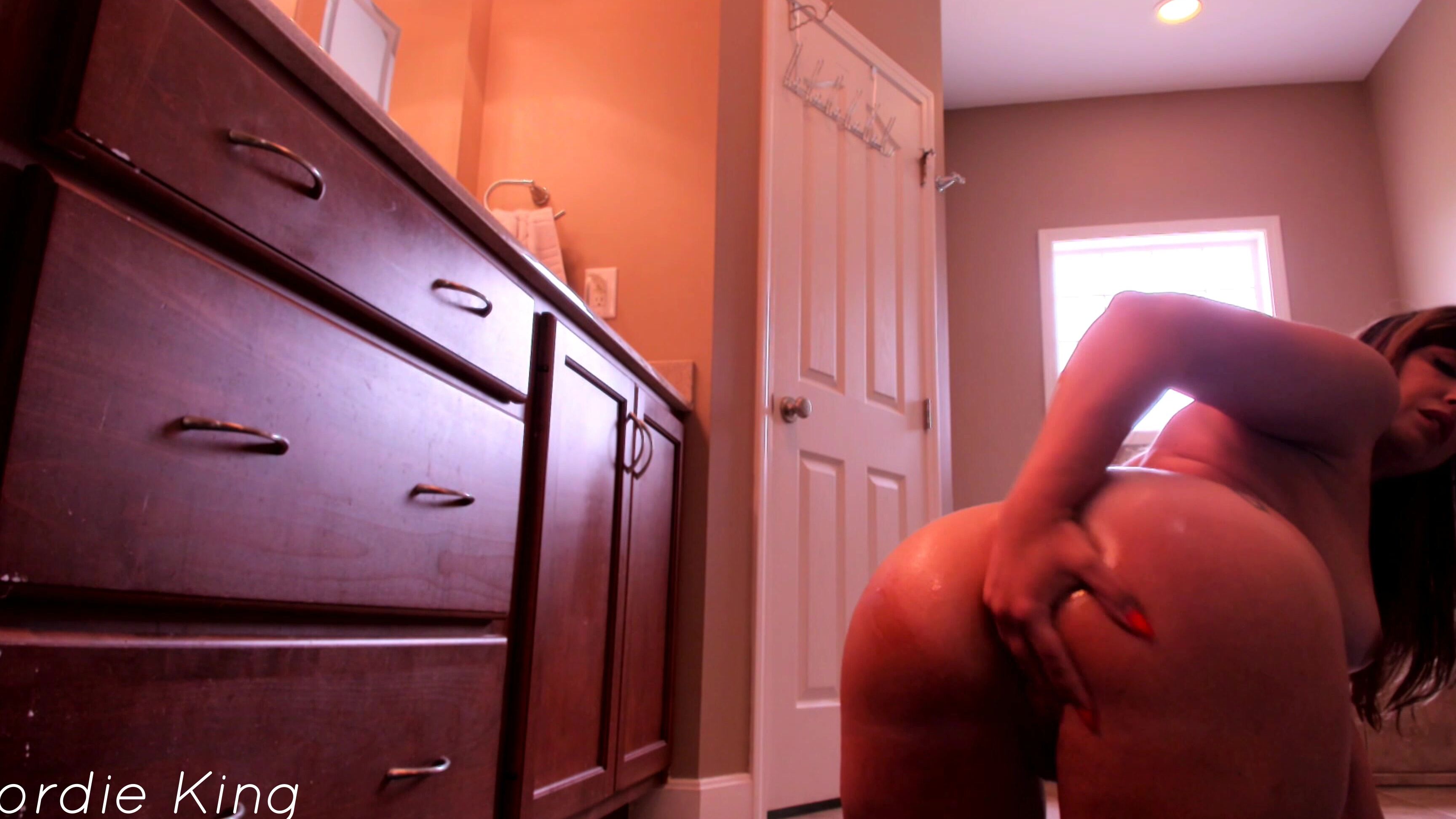 Cordieking Cordie King Glass Toy Part